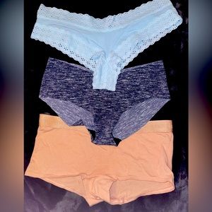 6 Pair Victoria’s Secret and 2 Pair Calvin Klein Medium Panties Pre-Loved Lot